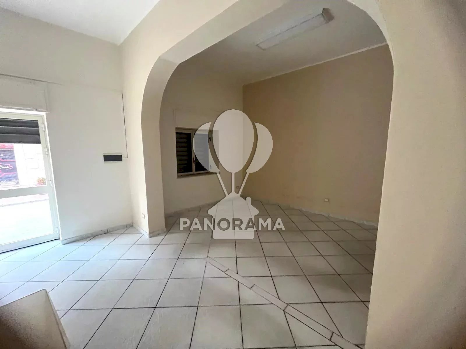 Locale Commerciale Via Madonna del Ponte, n, Balestrate - foto 2