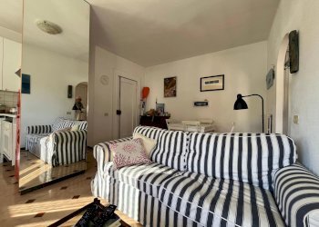 Soggiorno con cottura - Trilocale Zoagli - foto 4