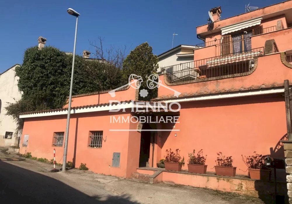 Villa a Schiera Via Santa Maria, Sacrofano - foto 2