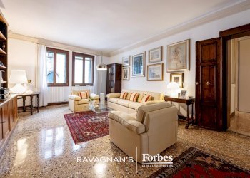 Apartment Calle Regina, Venezia (neighborhood Santa Croce) - photo 11