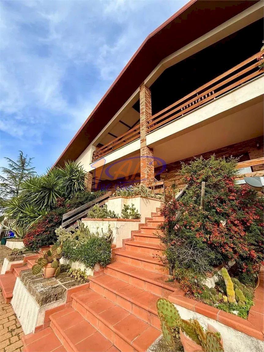 Villa Lanciano - photo 2