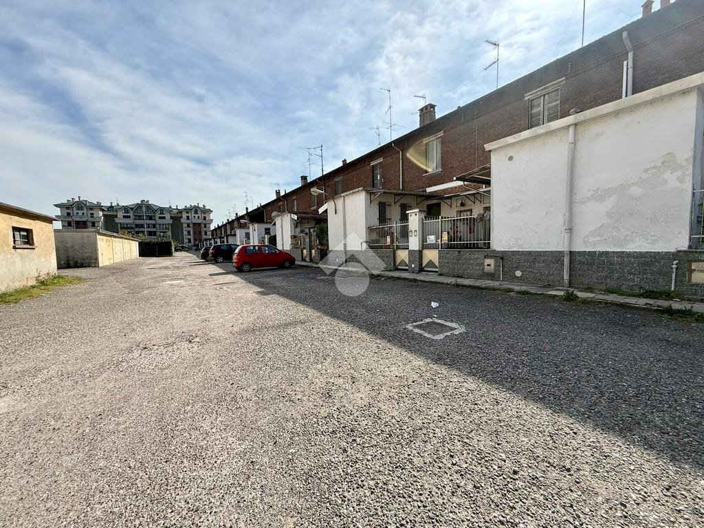 Villa a Schiera Via Gioacchino Rossini, Legnano - foto 2