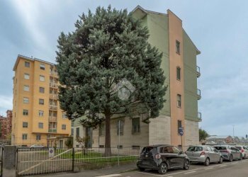 Two-room apartment Via Giuseppe Mazzini, Trezzano sul Naviglio - photo 22