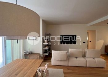 Three-room apartment Modena (neighborhood Circoscrizione 1) - photo 4