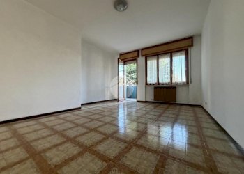 Three-room apartment Via Guido Rossa, Bussero - photo 4