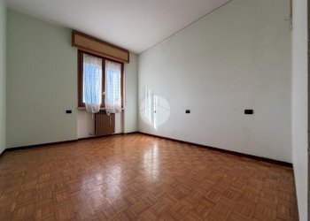 Three-room apartment Via Guido Rossa, Bussero - photo 23
