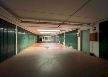 Box Via Vittorio Veneto, Bresso - foto 2