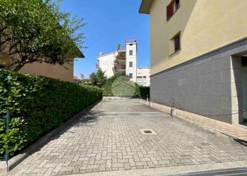 Box Via Vittorio Veneto, Bresso - foto 16