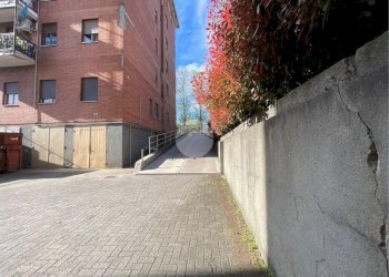 Box Via Vittorio Veneto, Bresso - foto 4