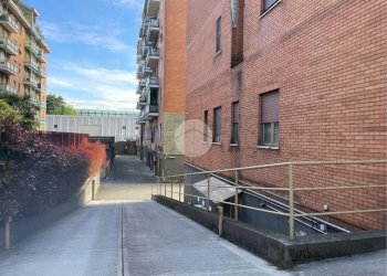 Box Via Vittorio Veneto, Bresso - foto 11