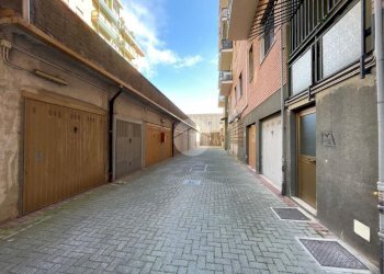 Box Via Vittorio Veneto, Bresso - foto 24