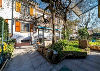 Villa a Schiera via Fornace, Sant'Ilario d'Enza - foto 10