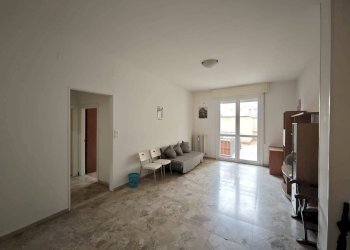 Quadrilocale Via San Felice, Bologna (zona Centro Storico) - foto 3