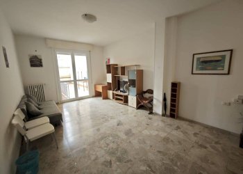 Quadrilocale Via San Felice, Bologna (zona Centro Storico) - foto 4