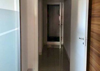 Negozio Via Giovanni Bertini, 1C, Bologna (zona San Donato) - foto 14