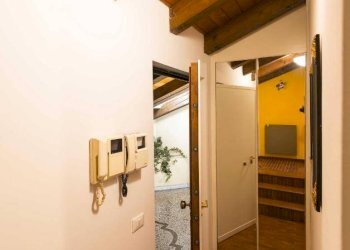 Monolocale Via Galliera, 18, Bologna (zona Centro Storico) - foto 3