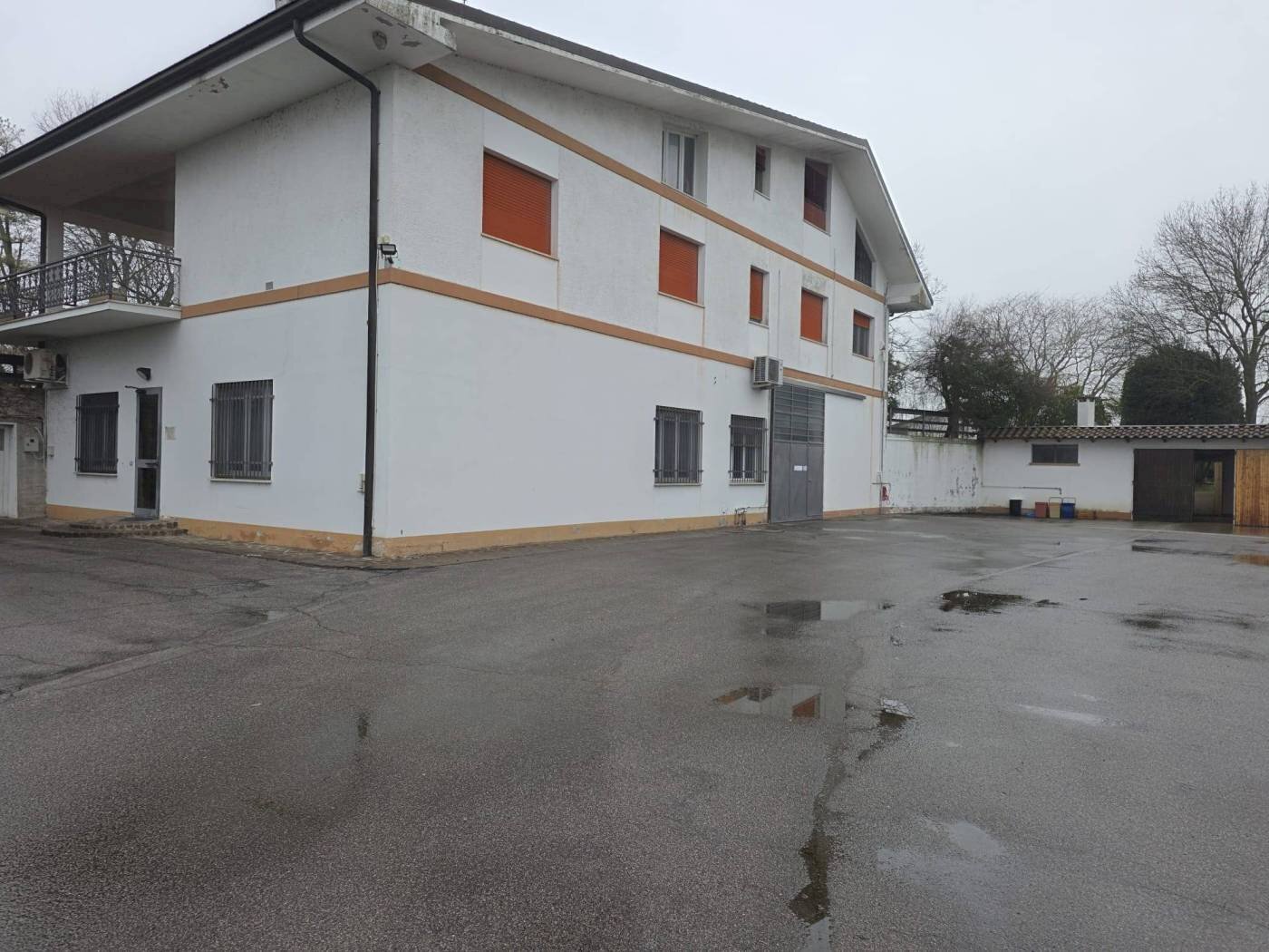 Capannone Via dei Tigli, 9, Cento - foto 1