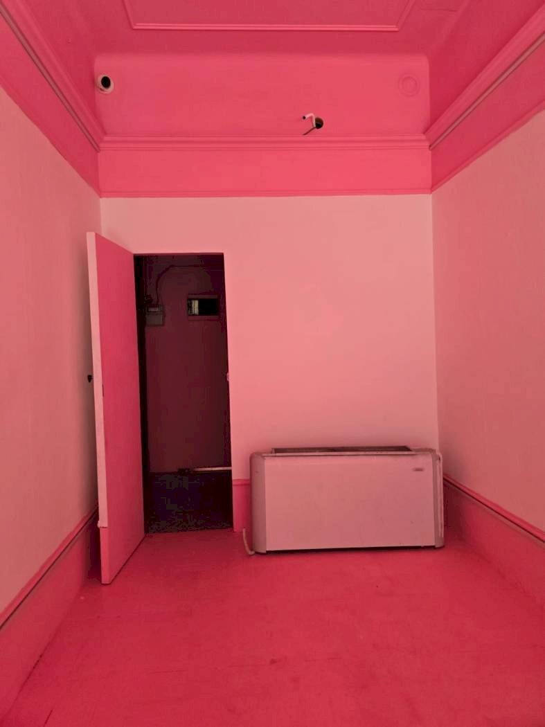 Shop Via Malcontenti, 9, Bologna (neighborhood Centro Storico) - photo 2