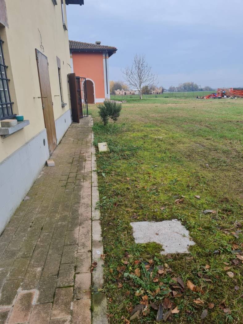 Villa Bifamiliare Calderara di Reno - foto 1