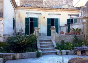 Villa via Candelieri, Modica - foto 1