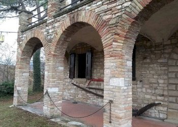Villa Località Pantana, Pergola - foto 11