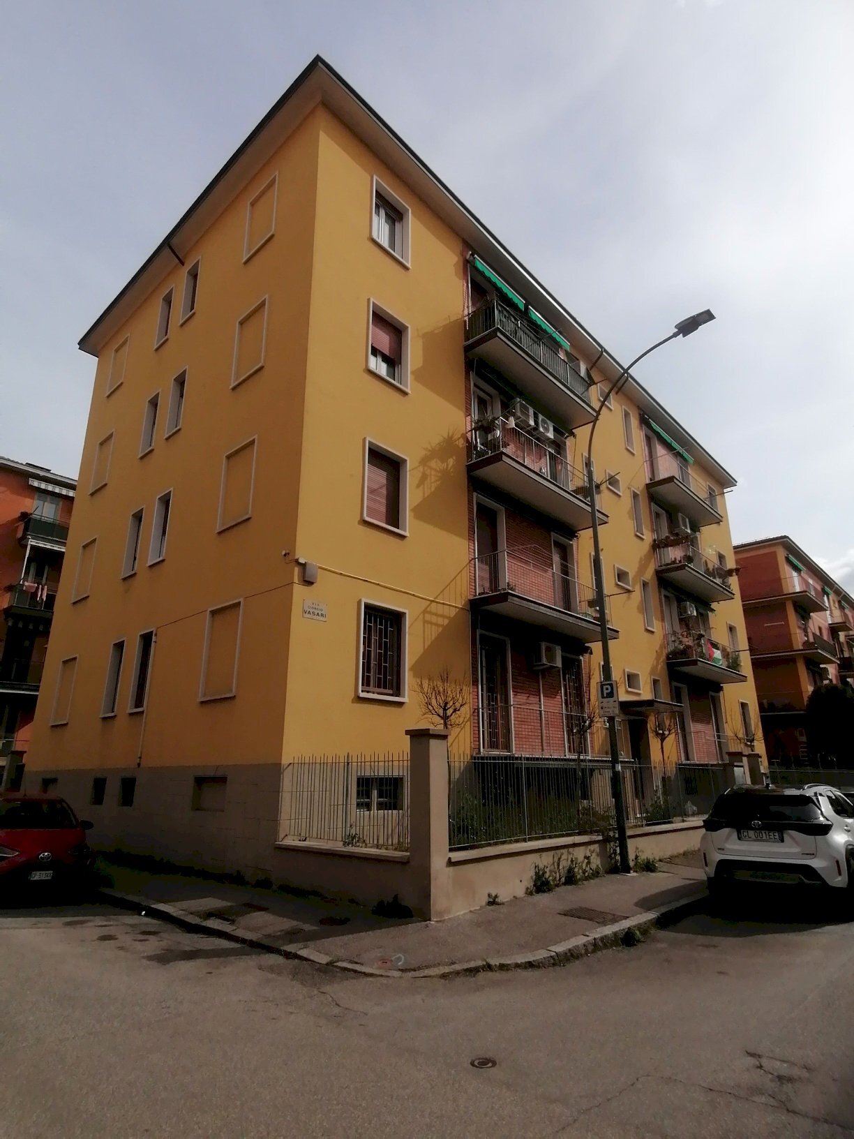 Three-room apartment via Giorgio Vasari, 21, Bologna (neighborhood Bolognina) - photo 1