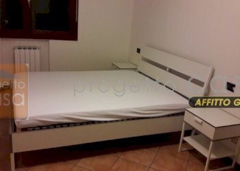 One-room apartment Castelfranco Emilia - photo 4