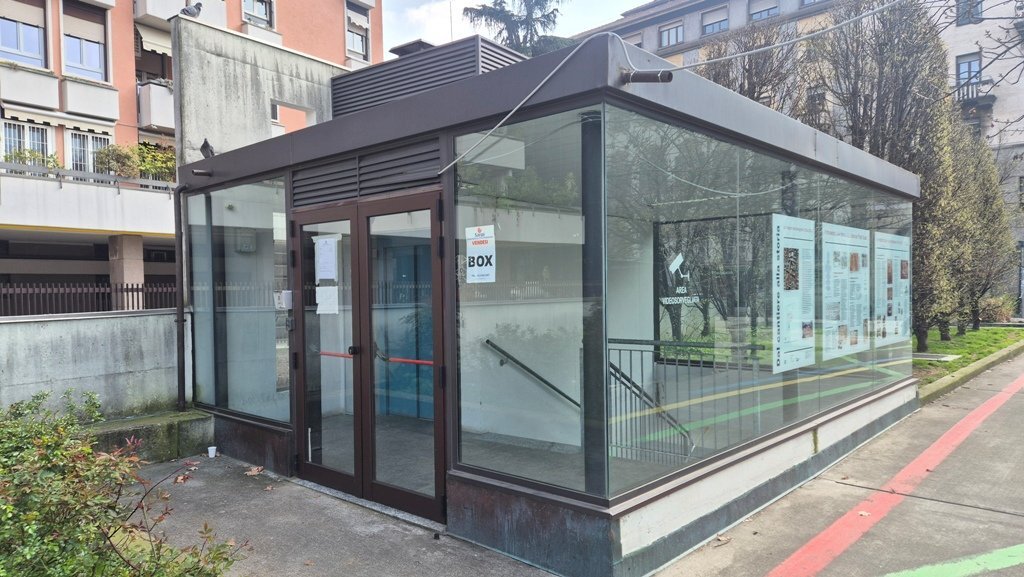 Commercial Premises Via Della Moscova, Milano - photo 1