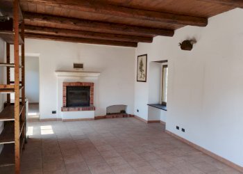 Portion of a house via Ser, 32, Prarostino - photo 3