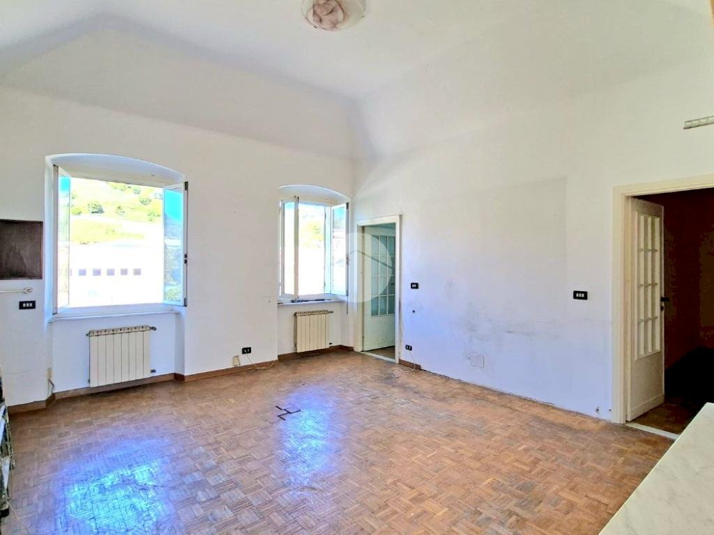 Trilocale Via gerolamo ratto, Genova (zona Prà) - foto 2