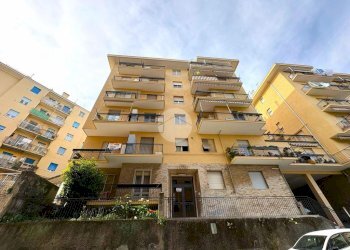 Quadrilocale Via gaspare murtola, Genova (zona Palmaro) - foto 2