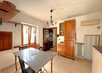 Casa indipendente Via Monfenera, Genova (zona Bolzaneto) - foto 5