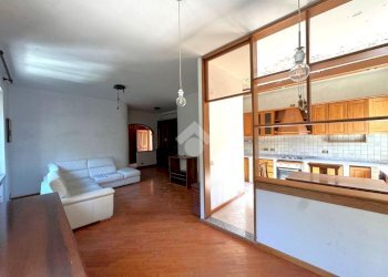 Quadrilocale Via Graziella Giuffrida, Genova (zona Bolzaneto) - foto 4