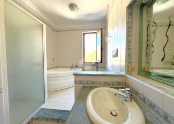 Quadrilocale Via Graziella Giuffrida, Genova (zona Bolzaneto) - foto 17