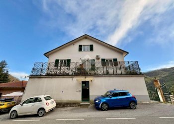 Appartamento Salita alla Guardia, Ceranesi - foto 1