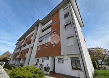 Apartment Via mezzaluna, San Mauro Torinese - photo 1