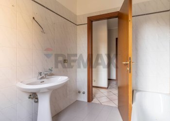 Two-room apartment via De Amicis, 34
Biella, hamlet Chiavazza, Biella - photo 24