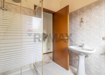 Two-room apartment via De Amicis, 34
Biella, hamlet Chiavazza, Biella - photo 25