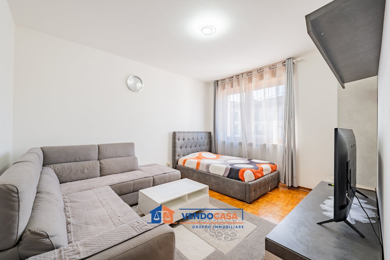 Three-room apartment Centallo - photo 1