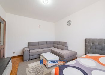 Three-room apartment Centallo - photo 2