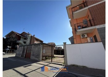 Magazzino Vinovo - foto 3