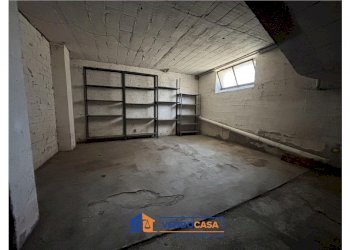 Magazzino Vinovo - foto 6