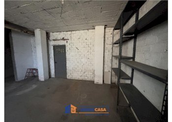 Magazzino Vinovo - foto 8