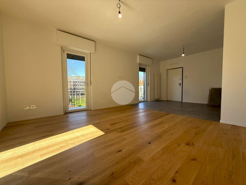 Trilocale Corso Massimo D'Azeglio, Ivrea - foto 2