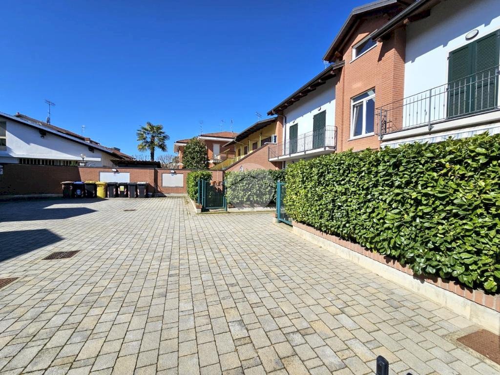 Three-room apartment Via San Antonio, Torrazza Piemonte - photo 2