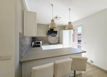 Three-room apartment Via San Antonio, Torrazza Piemonte - photo 7