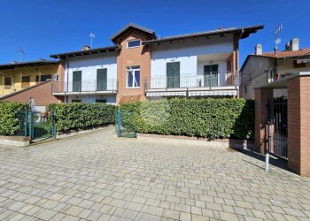 Three-room apartment Via San Antonio, Torrazza Piemonte - photo 28