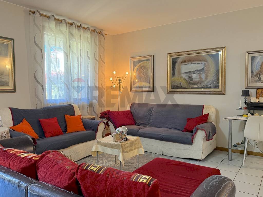 Villa a Schiera Via Villaggio Morosini, 21
Castelli Calepio, Castelli Calepio - foto 3