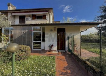 Villa a Schiera Via Villaggio Morosini, 21
Castelli Calepio, Castelli Calepio - foto 1