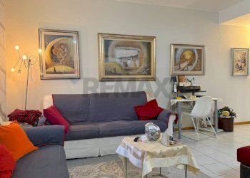 Villa a Schiera Via Villaggio Morosini, 21
Castelli Calepio, Castelli Calepio - foto 4